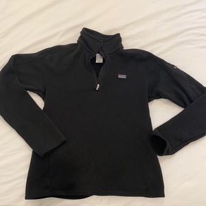 Women’s Patagonia Black Pullover Small